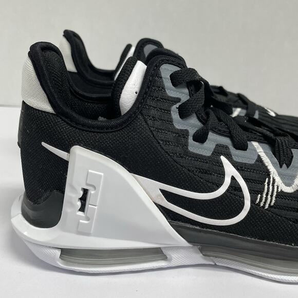 Nike LeBron Witness 6 TB Black White DO9843 002 Size 7 Men Size 8.5 Women Shoes main image 4